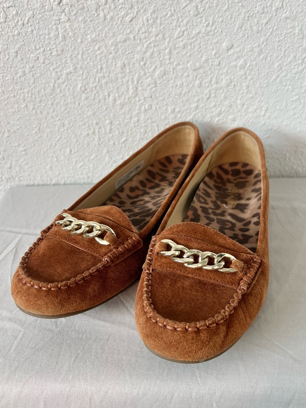 Vionic Mesa Suede Loafer Moccasins